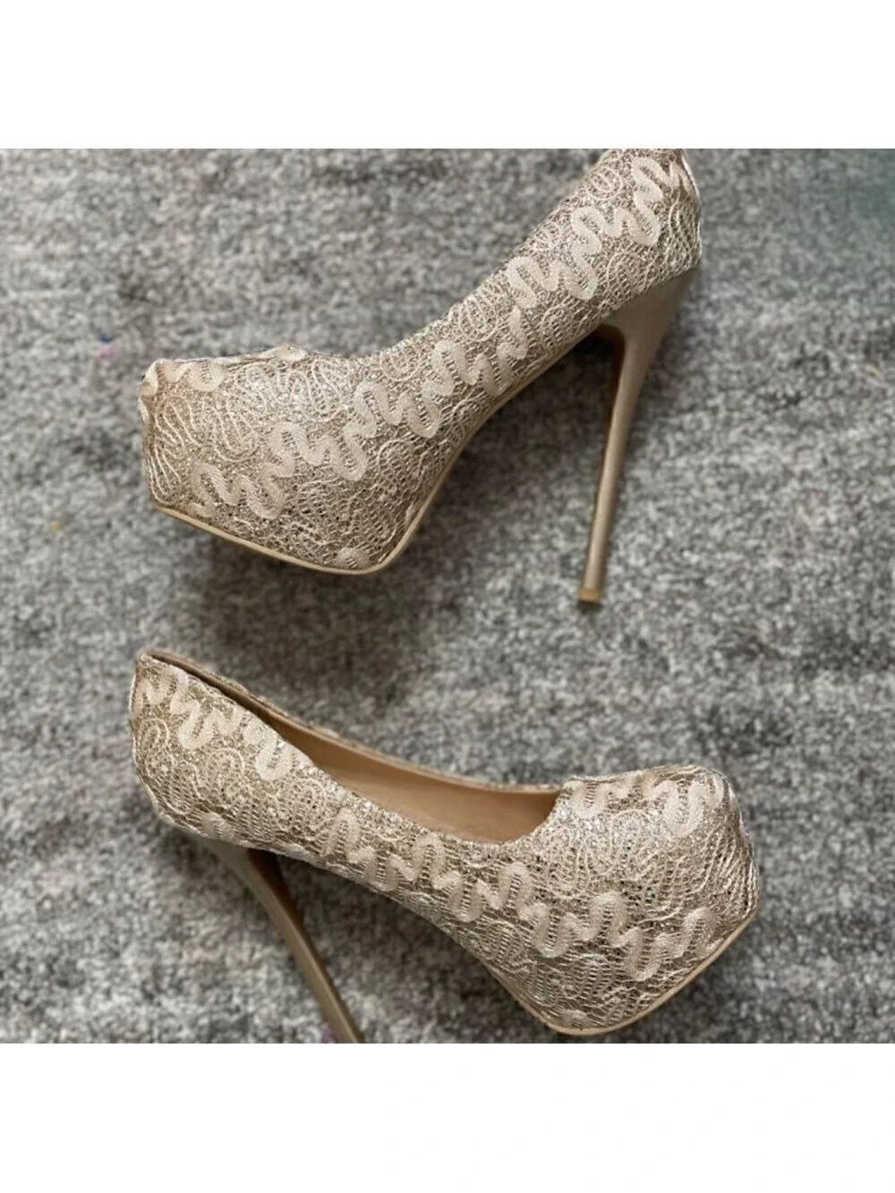 Women's Lace Heels Size 7.5